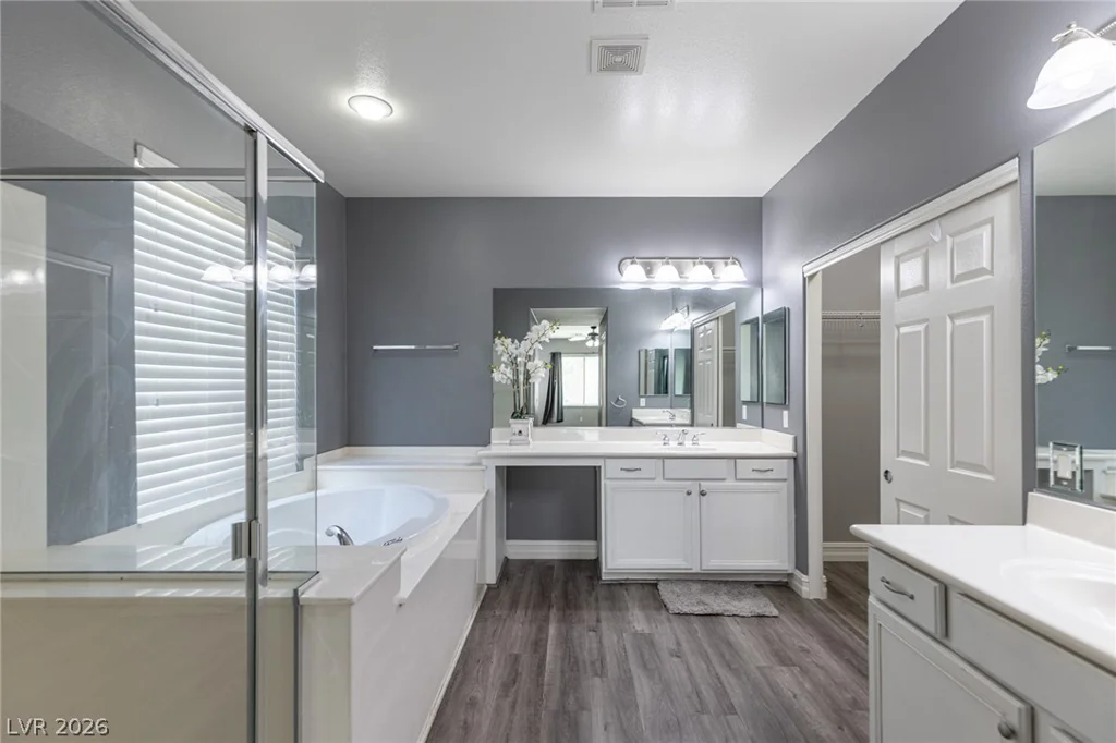 10017 Scenic Walk, Las Vegas, NV 89149