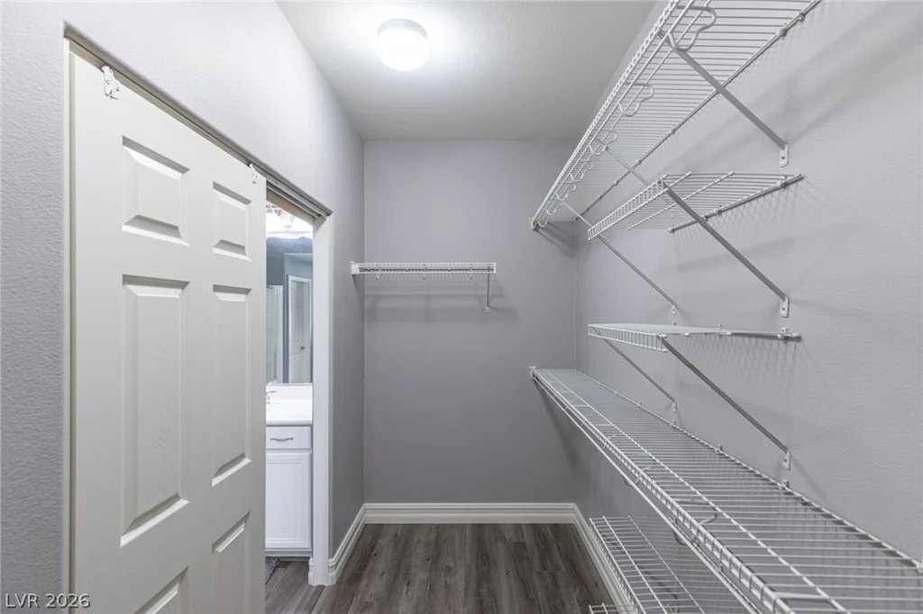 10017 Scenic Walk, Las Vegas, NV 89149