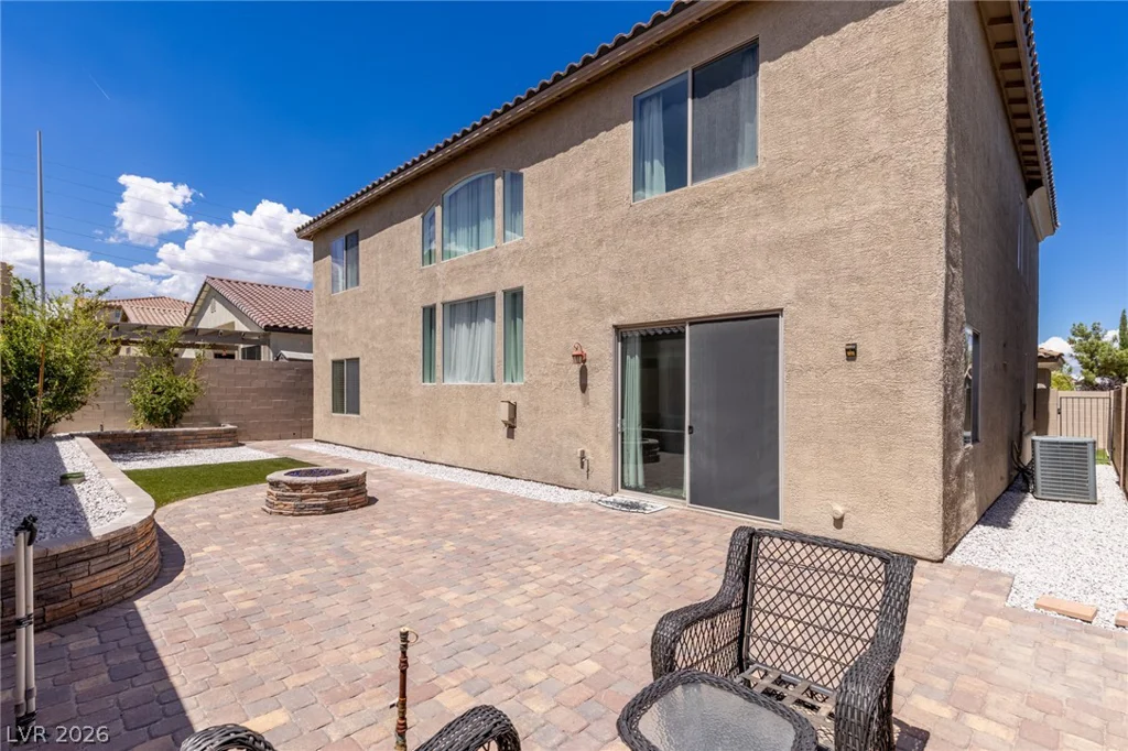10017 Scenic Walk, Las Vegas, NV 89149