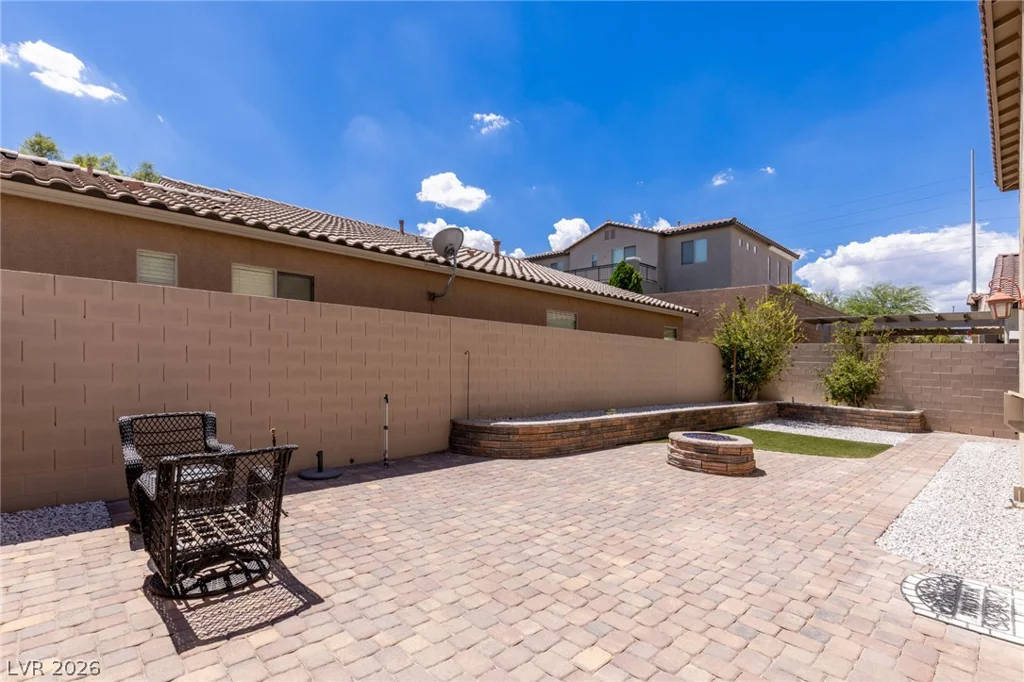 10017 Scenic Walk, Las Vegas, NV 89149