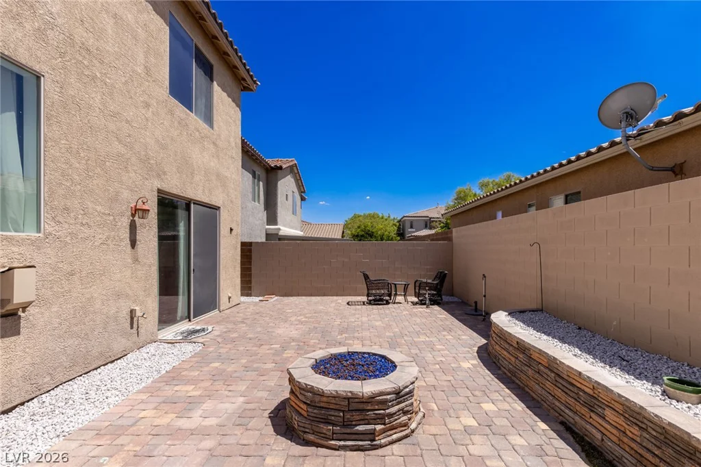10017 Scenic Walk, Las Vegas, NV 89149