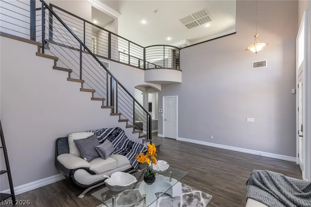 10017 Scenic Walk, Las Vegas, NV 89149