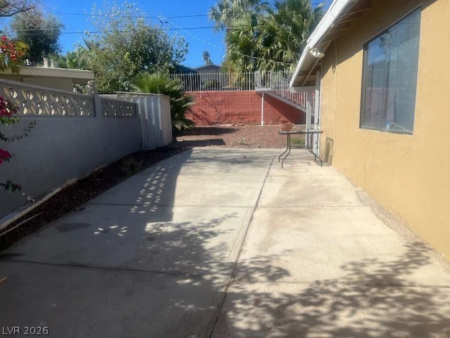 1904 Chapman, Las Vegas, NV 89104