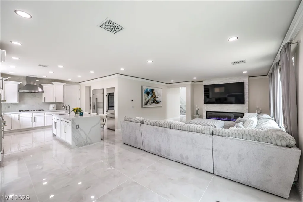 6809 Via Locanda, Las Vegas, NV 89131