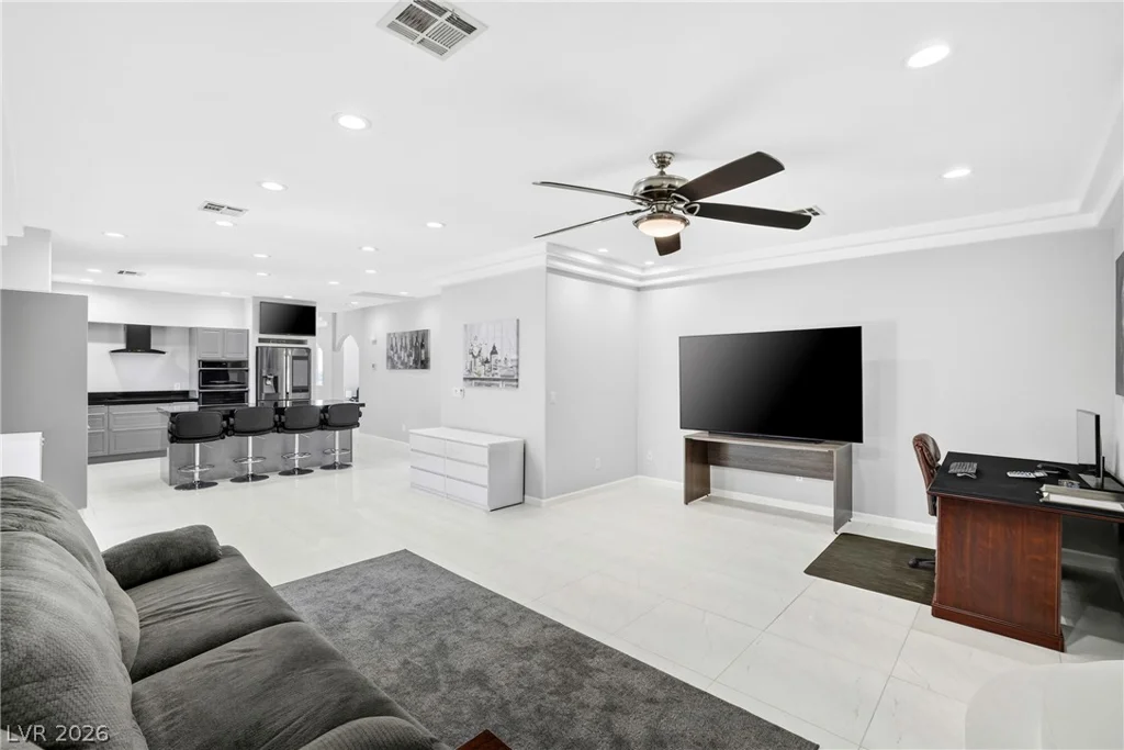 3440 Cox, North Las Vegas, NV 89032