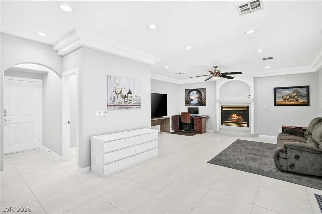 3440 Cox, North Las Vegas, NV 89032