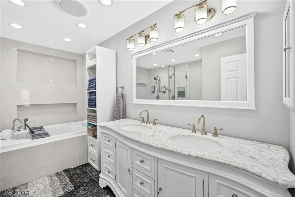 3440 Cox, North Las Vegas, NV 89032