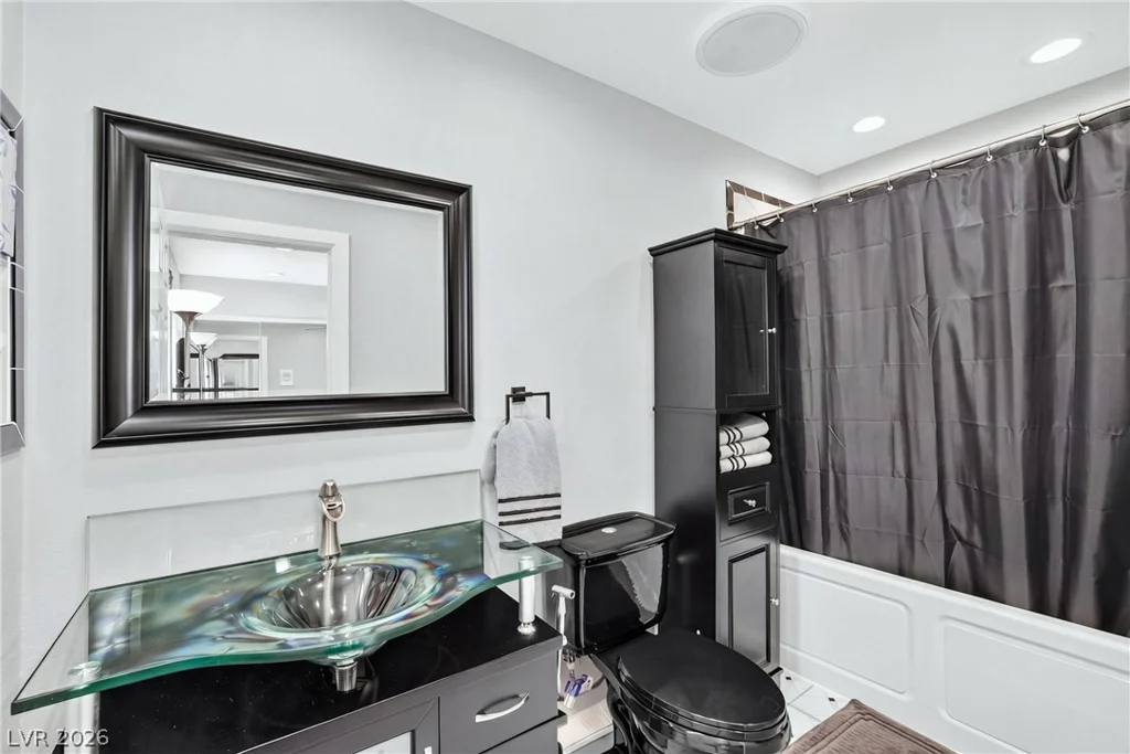 3440 Cox, North Las Vegas, NV 89032