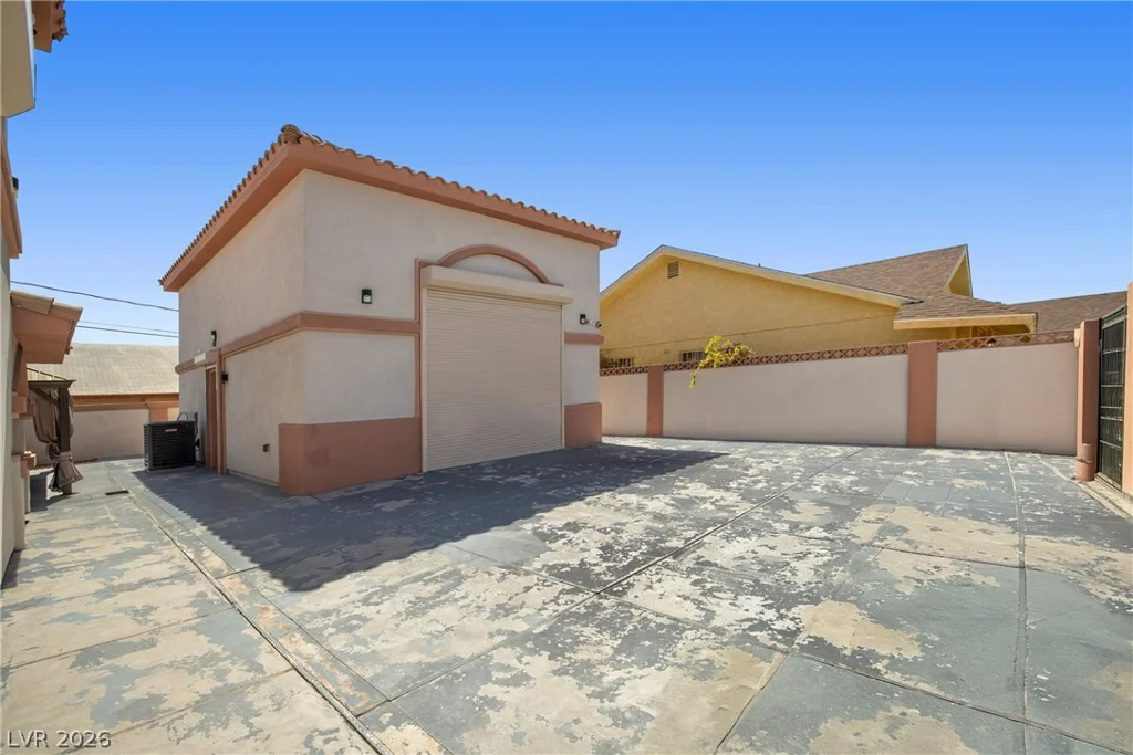 3440 Cox, North Las Vegas, NV 89032
