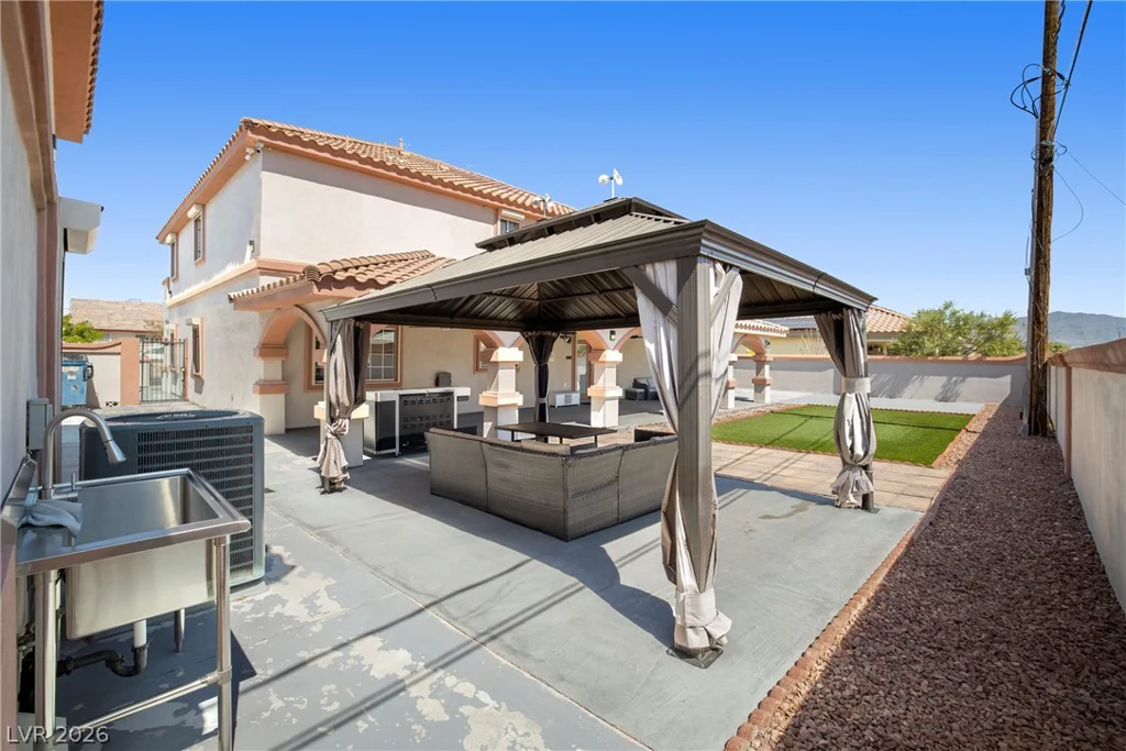 3440 Cox, North Las Vegas, NV 89032