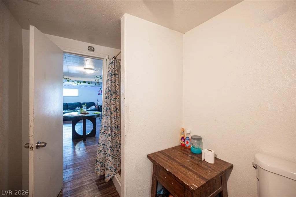 5841 Dodd, Las Vegas, NV 89122