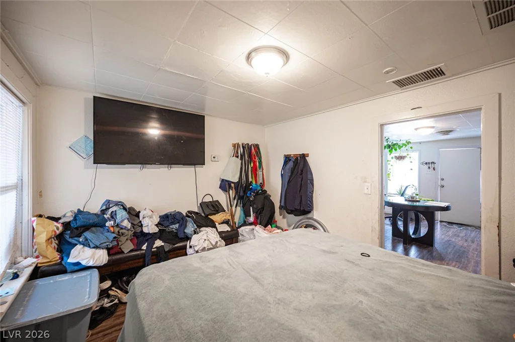 5841 Dodd, Las Vegas, NV 89122