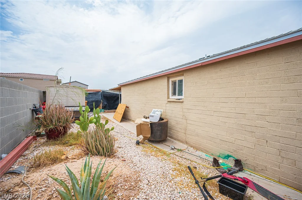 5841 Dodd, Las Vegas, NV 89122