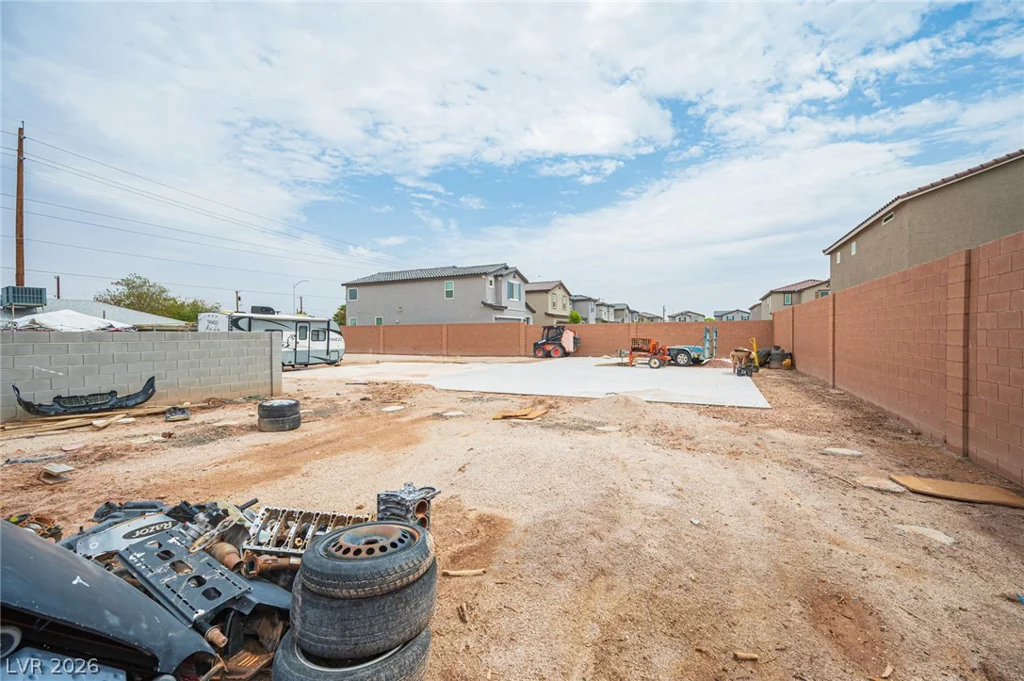 5841 Dodd, Las Vegas, NV 89122