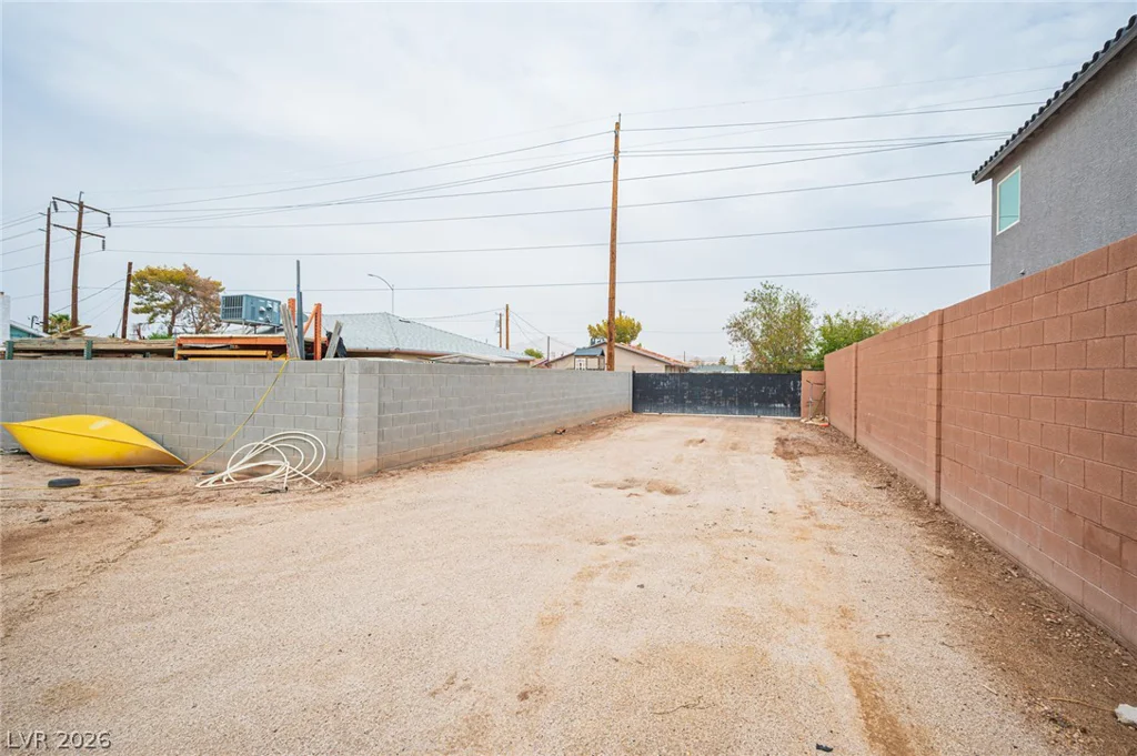 5841 Dodd, Las Vegas, NV 89122