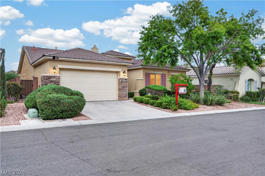 5016 Danube, Las Vegas, NV 89141