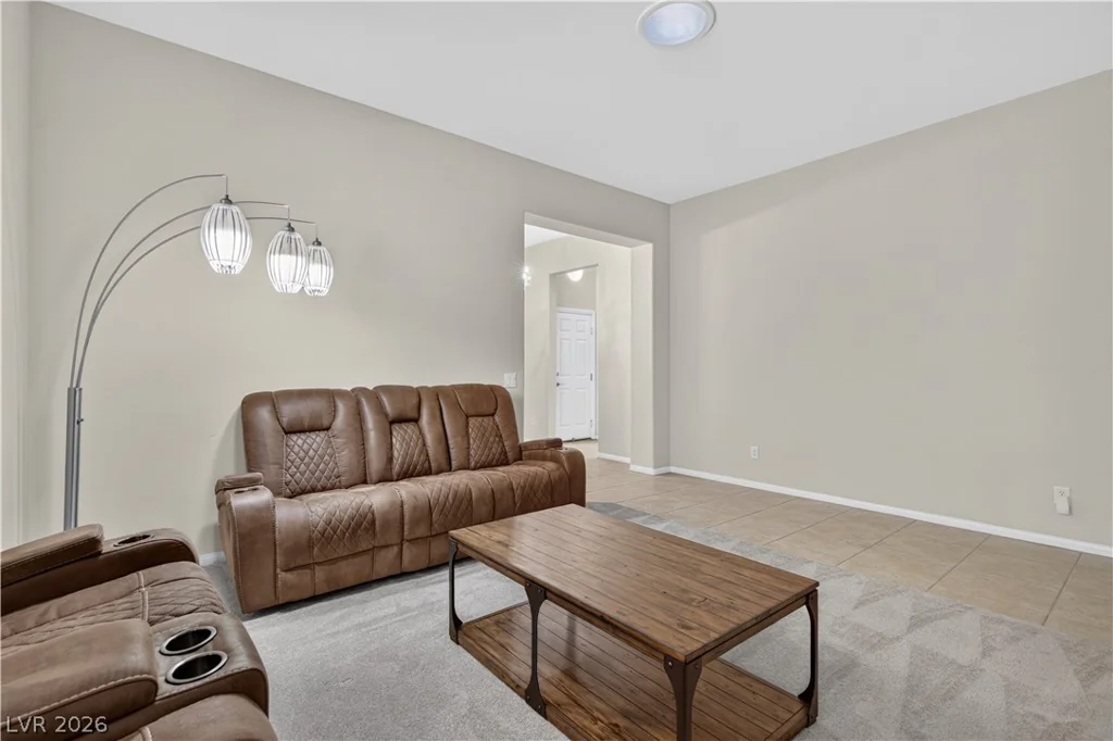 5016 Danube, Las Vegas, NV 89141