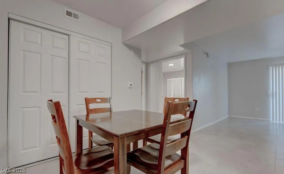 7885 Flamingo, Las Vegas, NV 89147