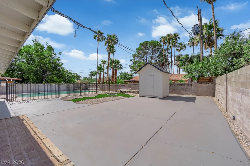 2809 Mason, Las Vegas, NV 89102
