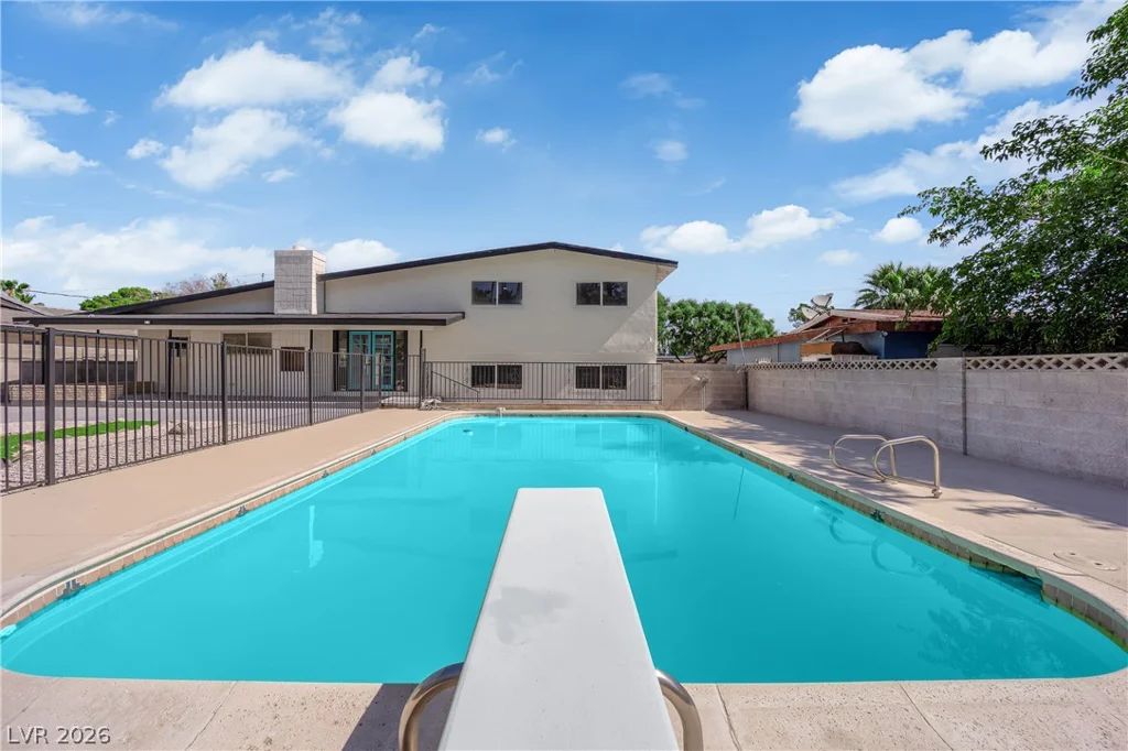 2809 Mason, Las Vegas, NV 89102