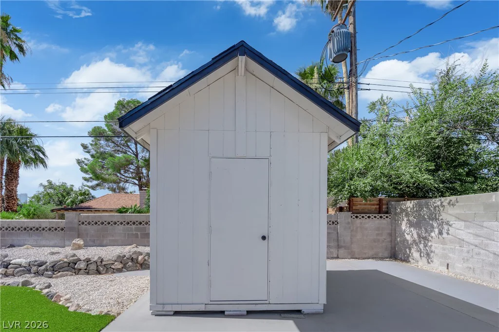 2809 Mason, Las Vegas, NV 89102