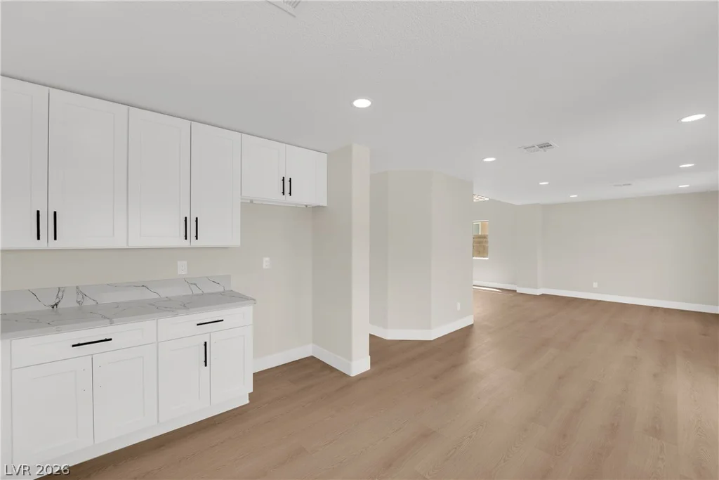 6612 Tampa, Las Vegas, NV 89108