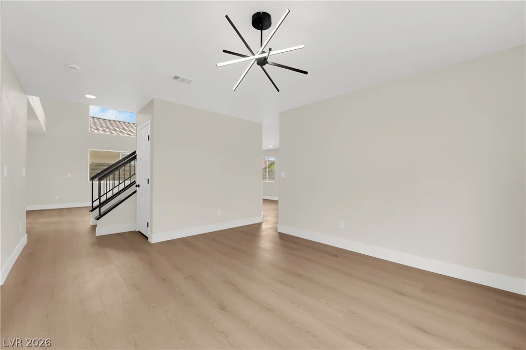 6612 Tampa, Las Vegas, NV 89108