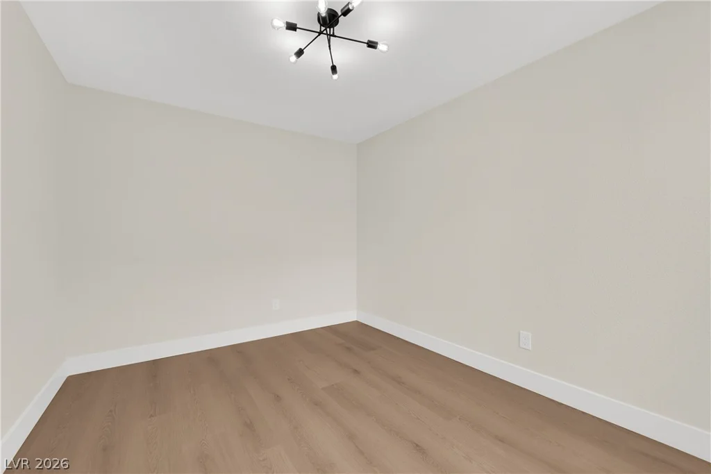 6612 Tampa, Las Vegas, NV 89108