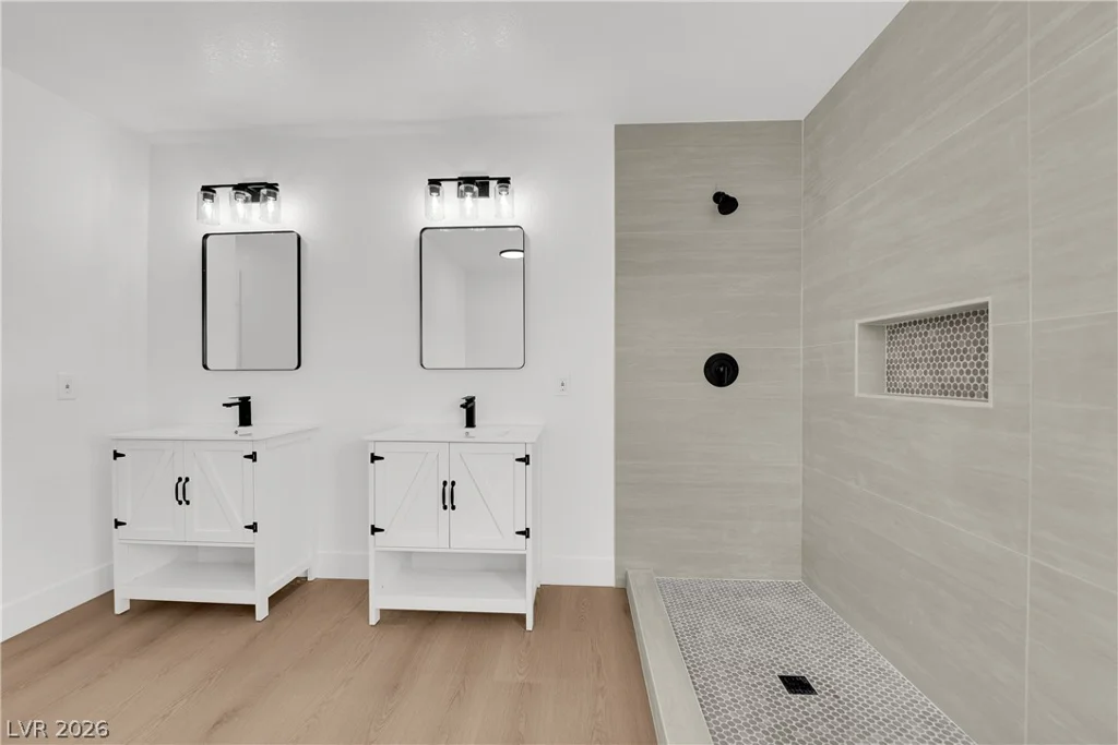 6612 Tampa, Las Vegas, NV 89108