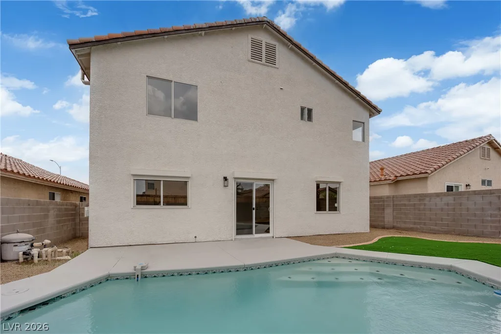 6612 Tampa, Las Vegas, NV 89108