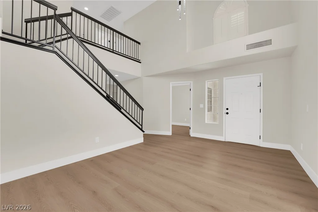 6612 Tampa, Las Vegas, NV 89108