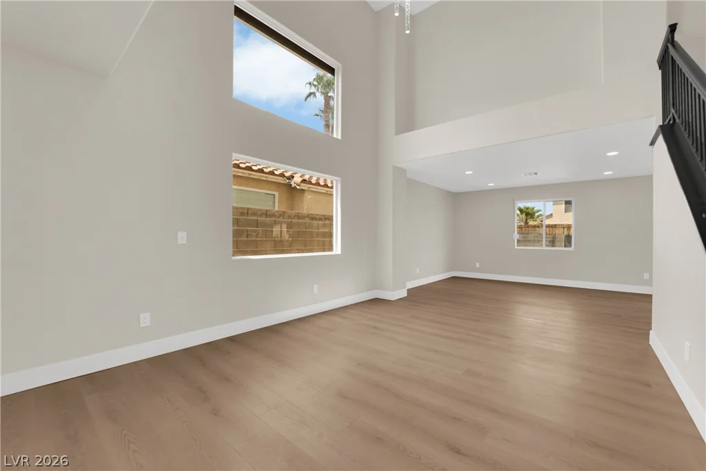 6612 Tampa, Las Vegas, NV 89108