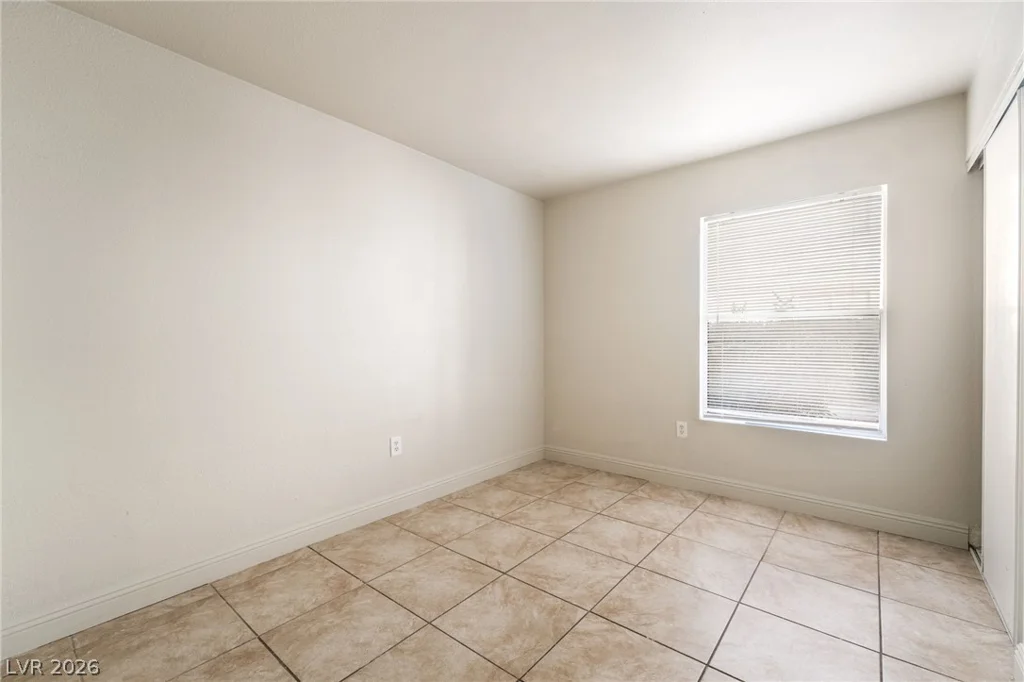 6800 Lake Mead, Las Vegas, NV 89156