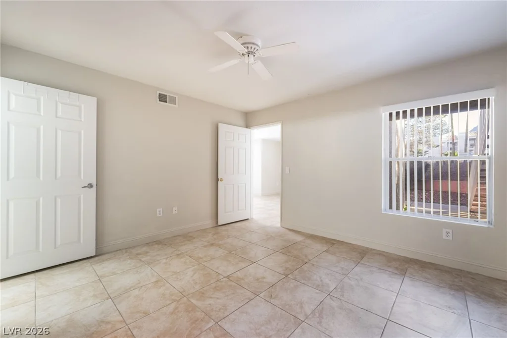 6800 Lake Mead, Las Vegas, NV 89156