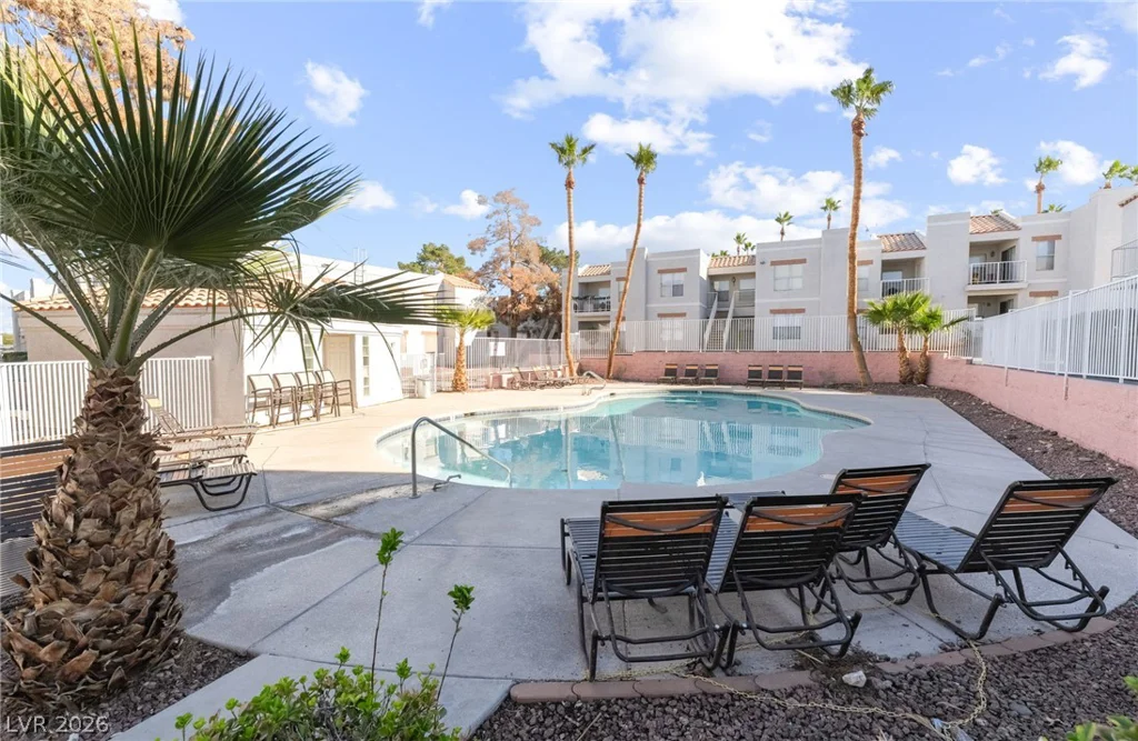 6800 Lake Mead, Las Vegas, NV 89156