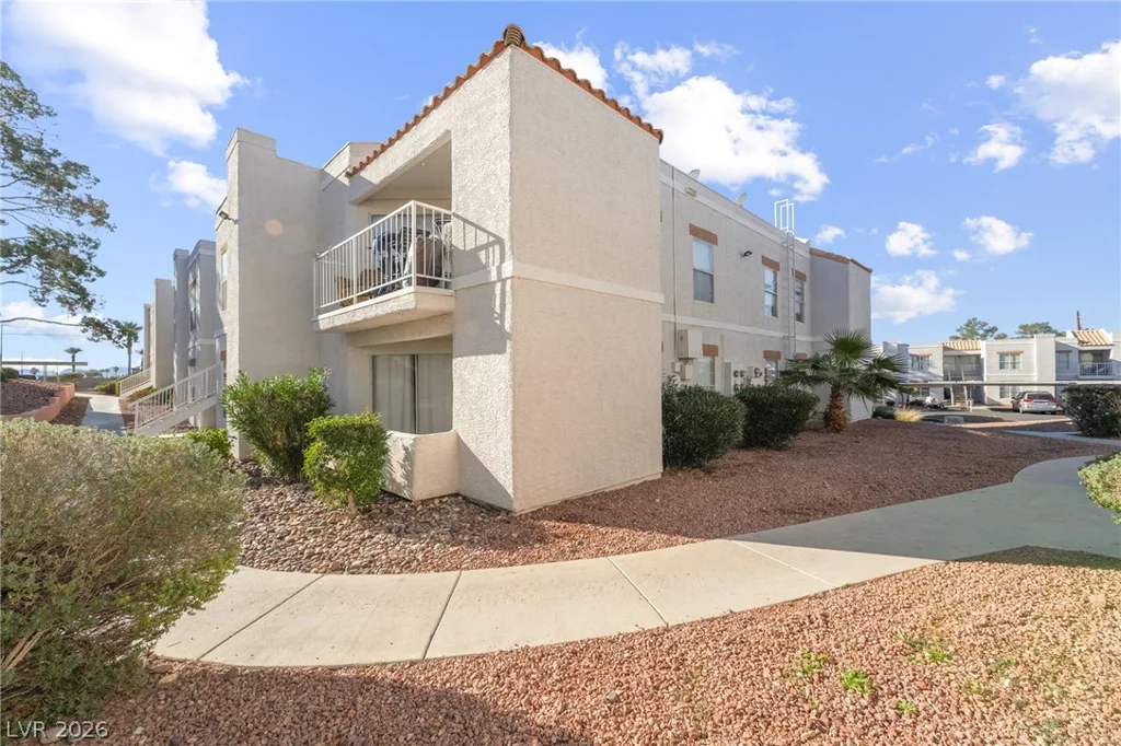 6800 Lake Mead, Las Vegas, NV 89156