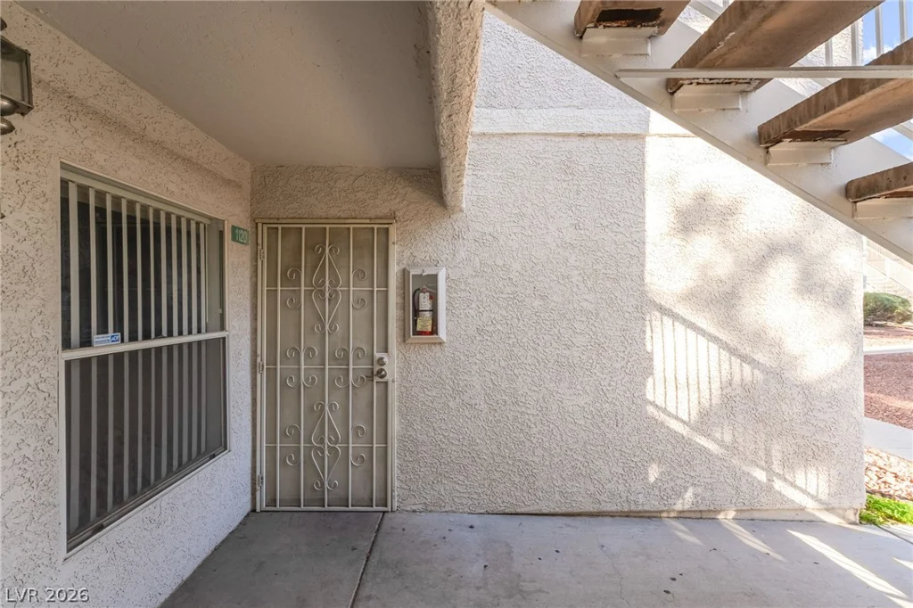 6800 Lake Mead, Las Vegas, NV 89156