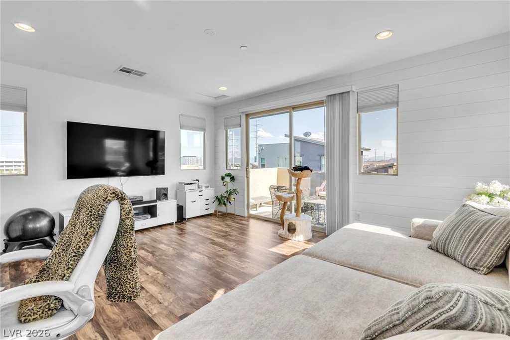 11250 Cactus Tower, Las Vegas, NV 89135