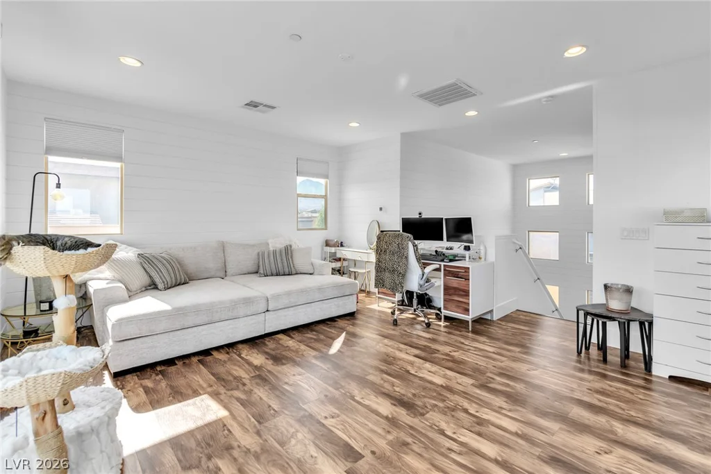 11250 Cactus Tower, Las Vegas, NV 89135
