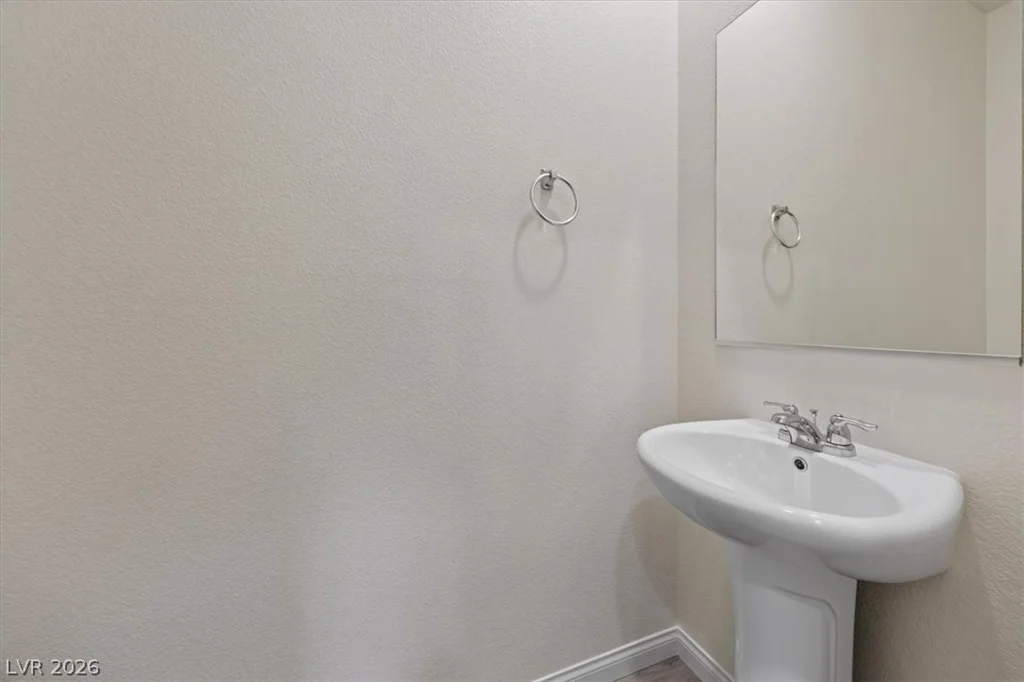 10036 Ullom, Las Vegas, NV 89141