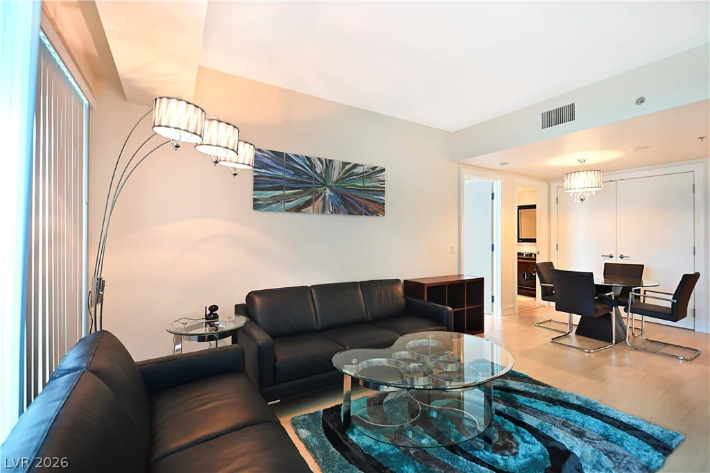 2700 Las Vegas, Las Vegas, NV 89109
