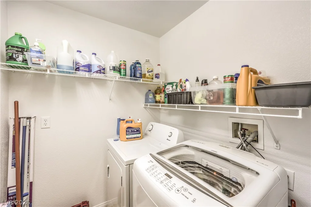 5521 Little Lake, Las Vegas, NV 89122