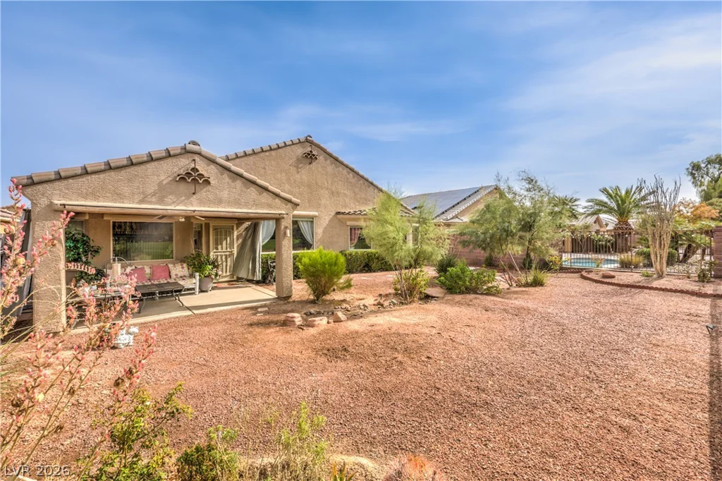 5521 Little Lake, Las Vegas, NV 89122