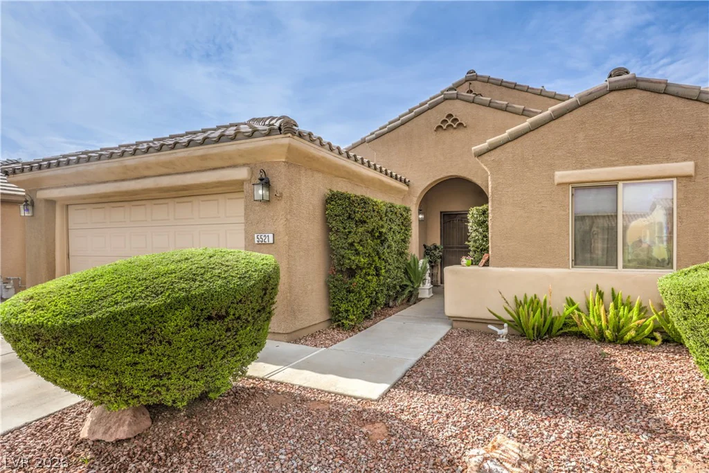 5521 Little Lake, Las Vegas, NV 89122