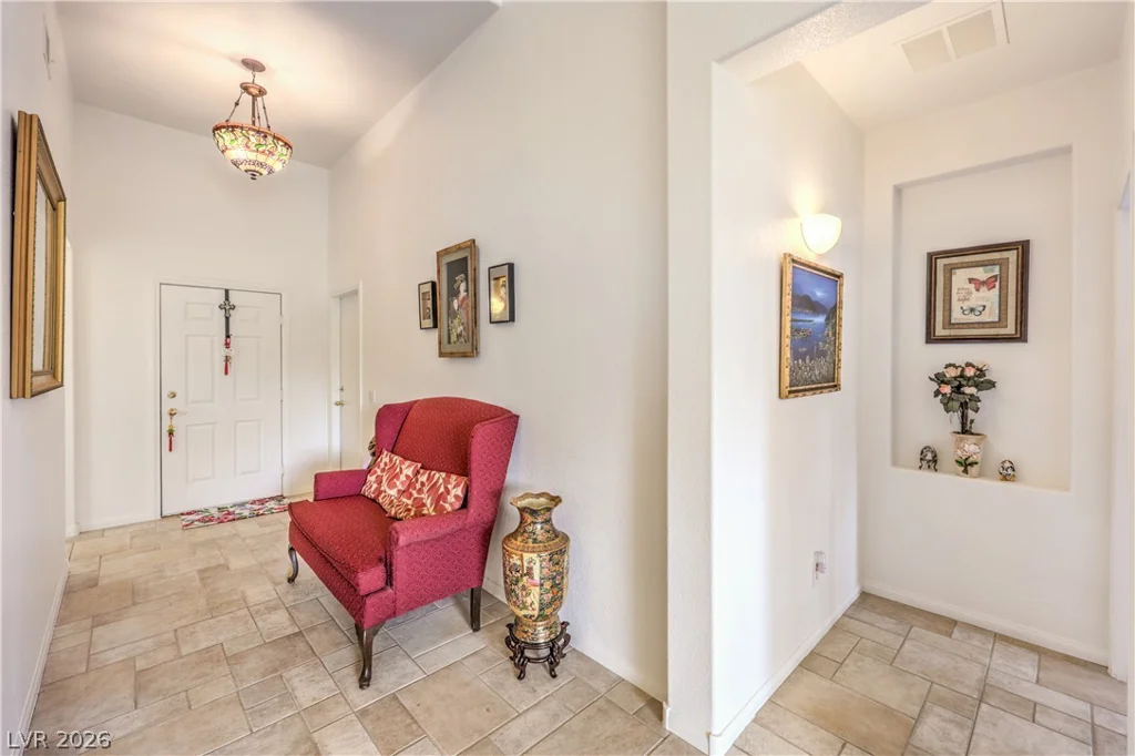 5521 Little Lake, Las Vegas, NV 89122