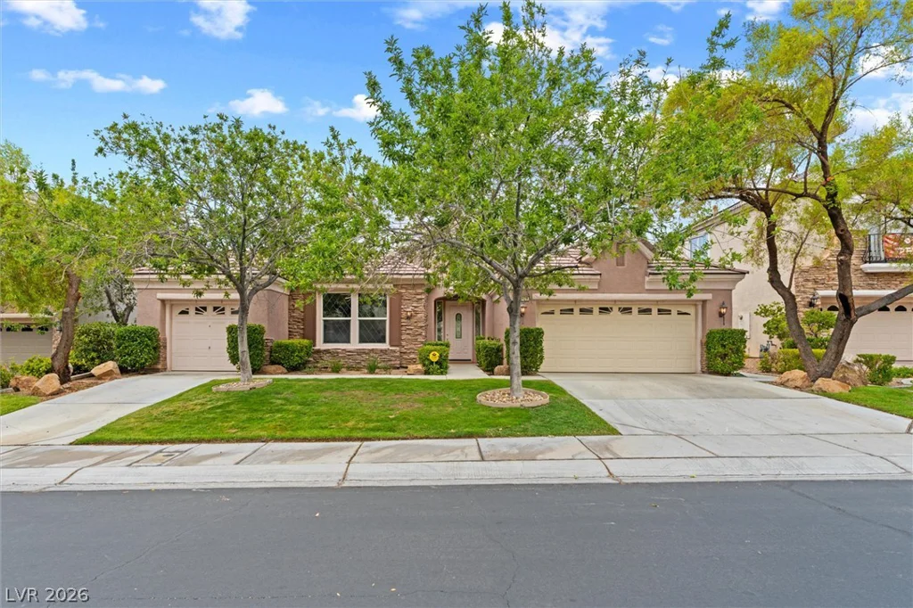 9429 Queen Charlotte, Las Vegas, NV 89145