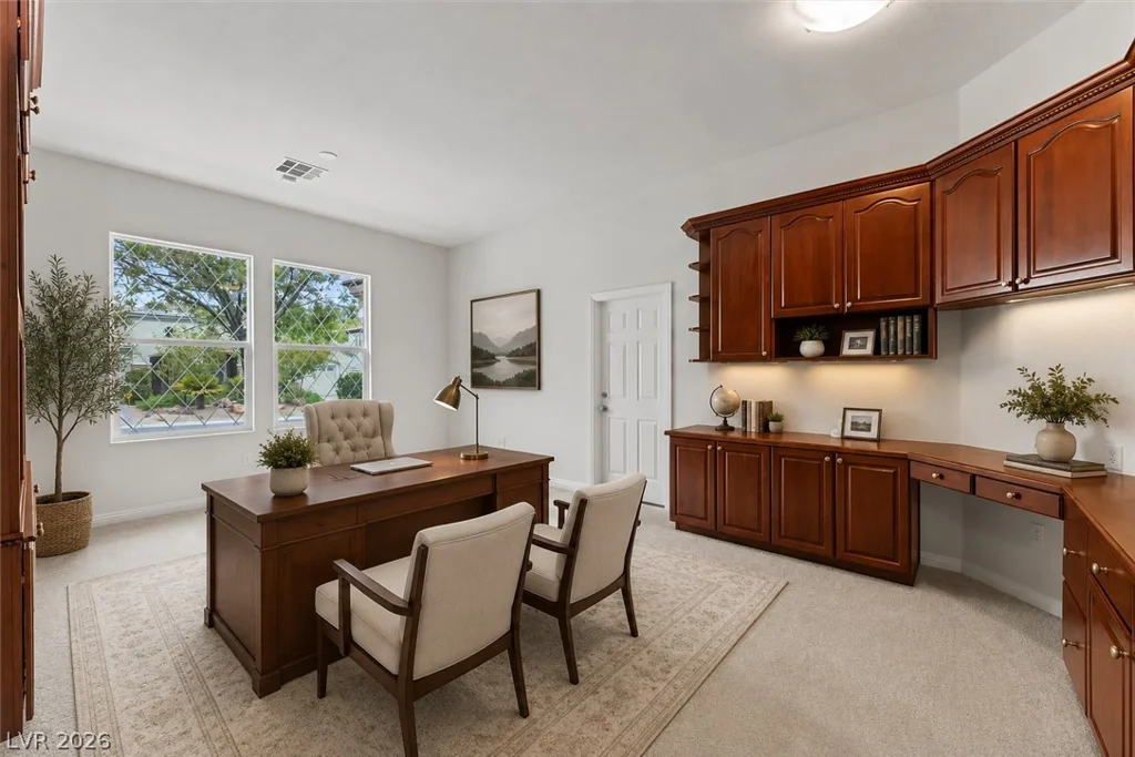9429 Queen Charlotte, Las Vegas, NV 89145
