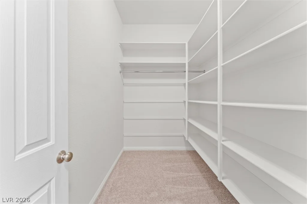9429 Queen Charlotte, Las Vegas, NV 89145