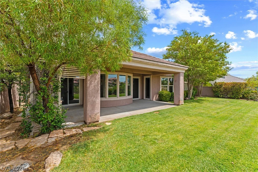 9429 Queen Charlotte, Las Vegas, NV 89145