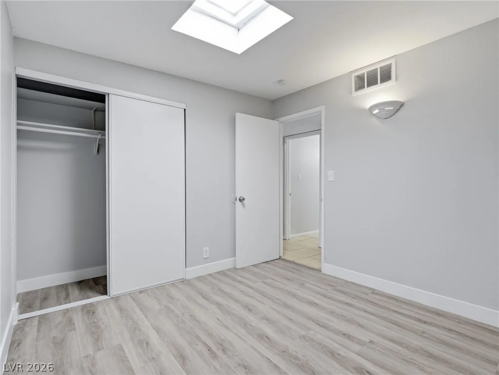 5132 Hallet, Las Vegas, NV 89122